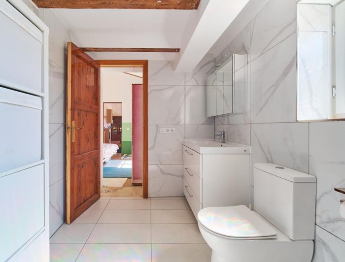 Image No.16-3 Bed Country House for sale