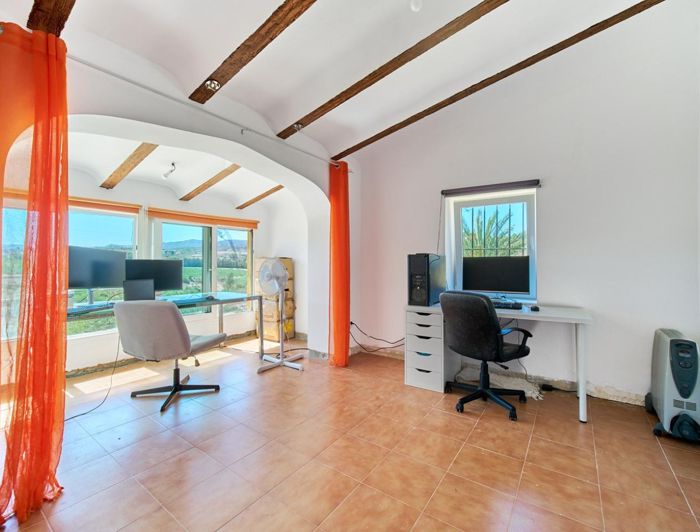 Image No.32-3 Bed Country House for sale