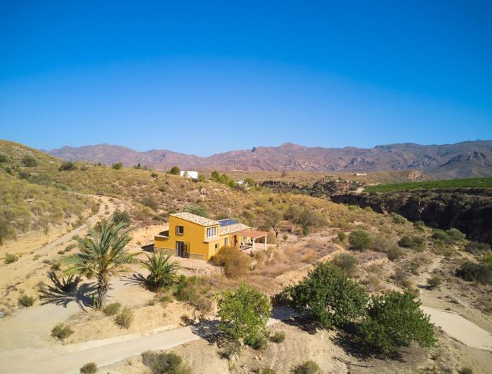 Image No.33-3 Bed Country House for sale