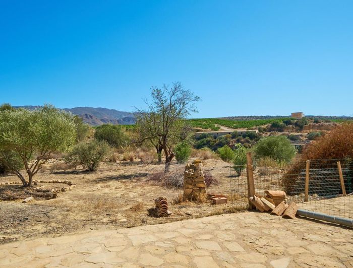 Image No.9-3 Bed Country House for sale