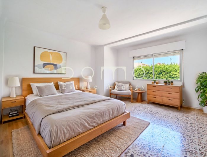 Image No.18-3 Bed Townhouse for sale