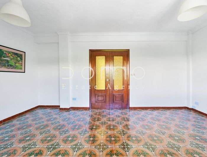 Image No.6-3 Bed Townhouse for sale