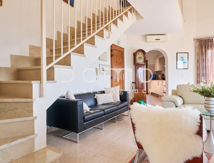 Image No.24-3 Bed Property for sale