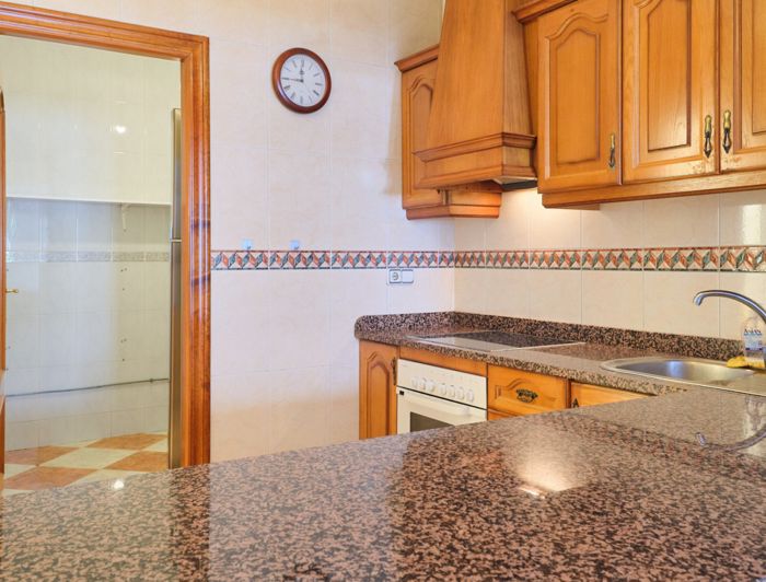 Image No.19-4 Bed Property for sale