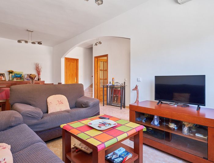 Image No.8-3 Bed Duplex for sale