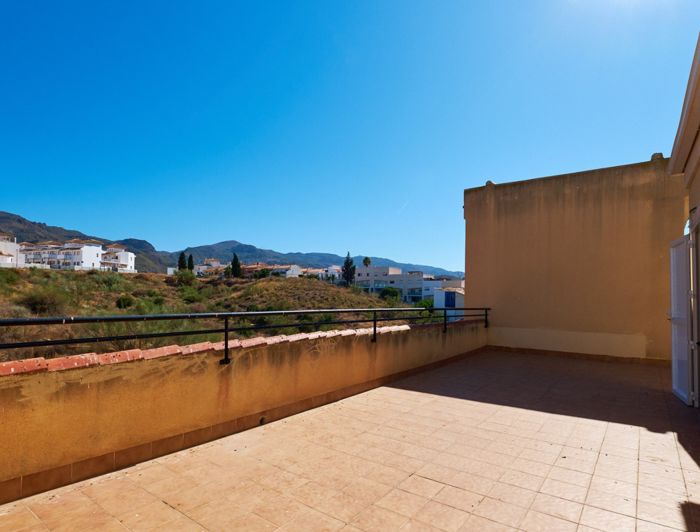 Image No.3-3 Bed Duplex for sale