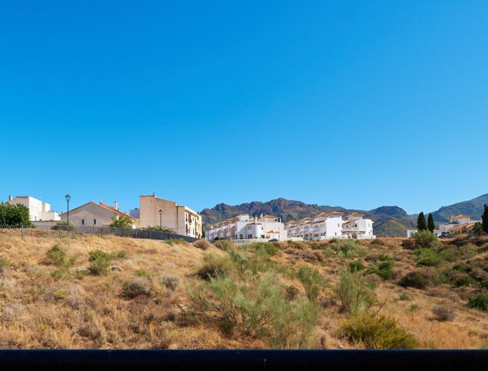 Image No.41-3 Bed Duplex for sale