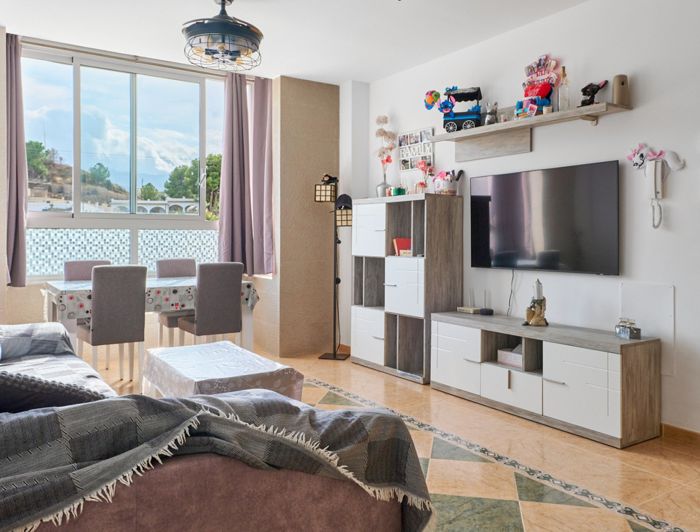 Turre, Property