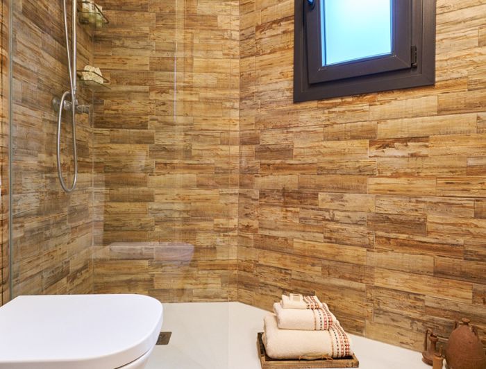 Image No.37-3 Bed Property for sale