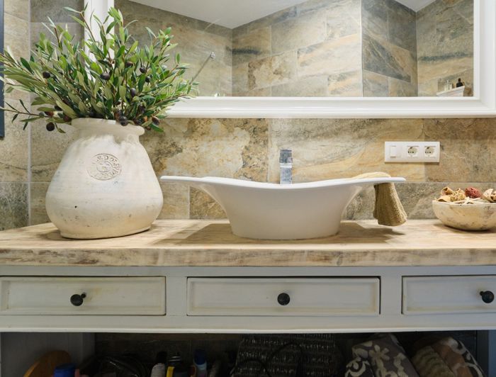 Image No.43-3 Bed Property for sale