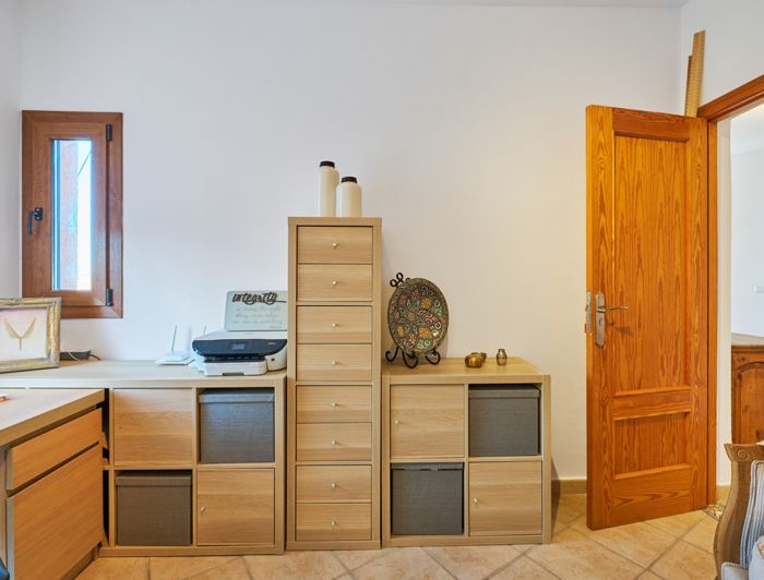 Image No.46-3 Bed Property for sale