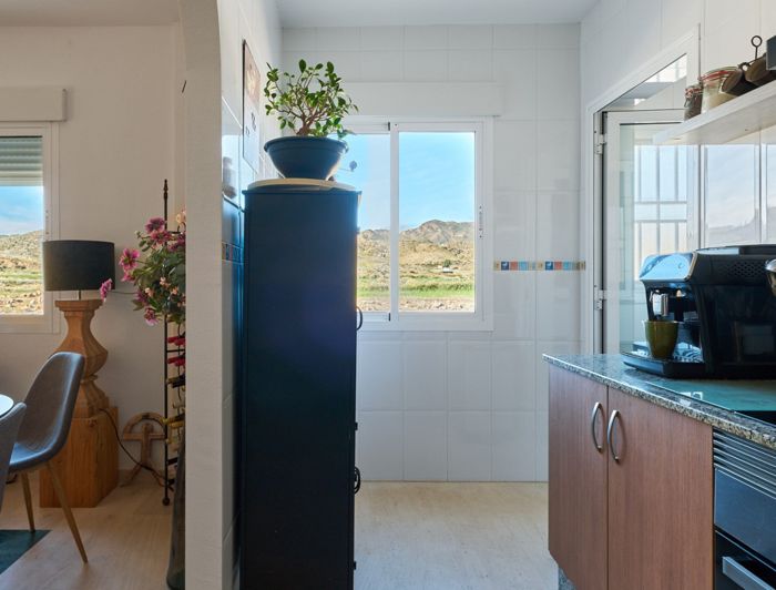 Image No.15-3 Bed Property for sale