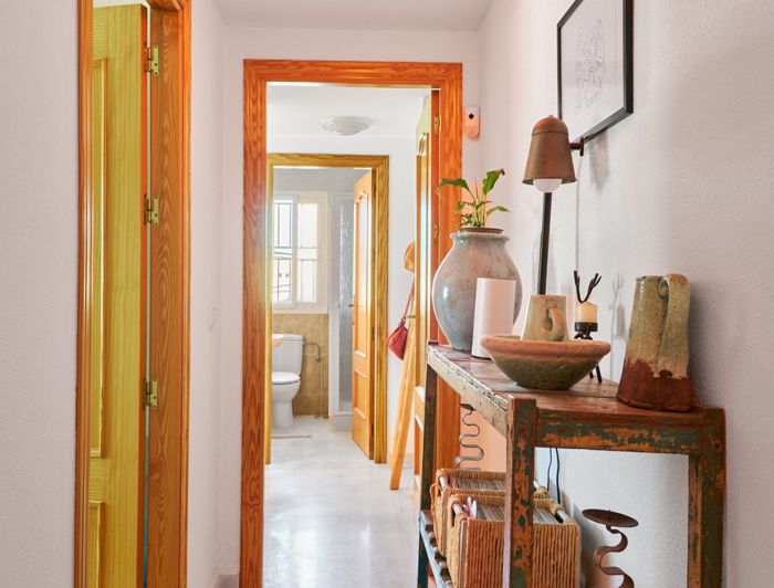 Image No.18-3 Bed Property for sale