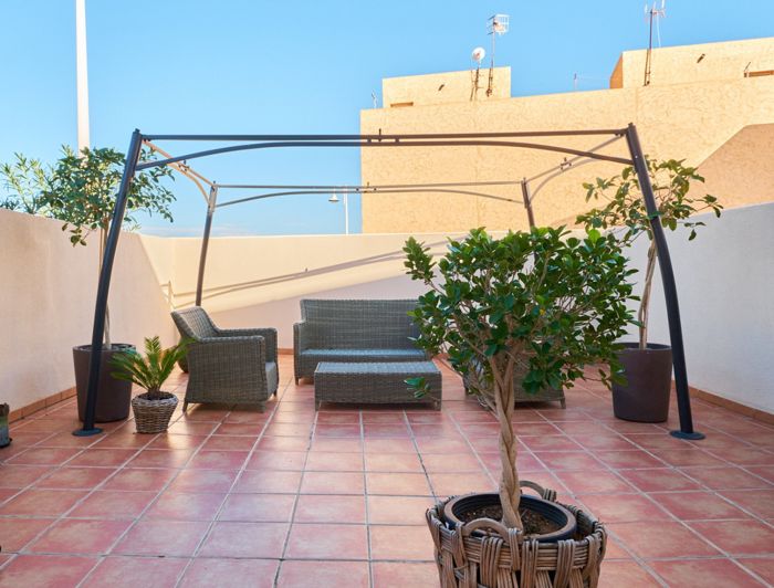 Image No.25-3 Bed Property for sale