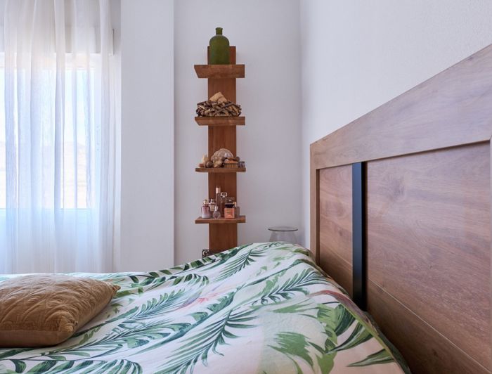 Image No.34-3 Bed Property for sale