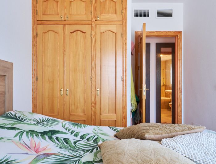 Image No.35-3 Bed Property for sale