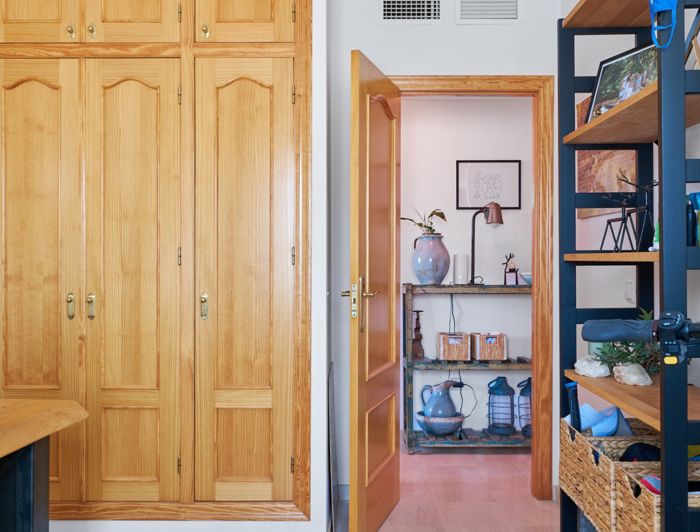 Image No.37-3 Bed Property for sale