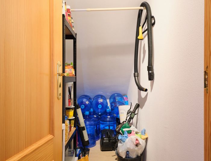 Image No.40-3 Bed Property for sale