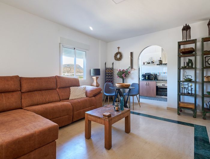 Image No.6-3 Bed Property for sale