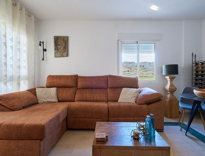 Image No.7-3 Bed Property for sale