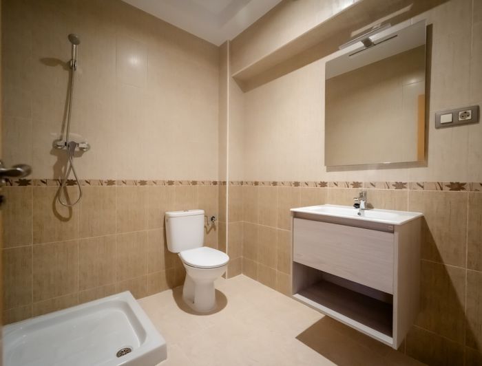 Image No.23-2 Bed Property for sale