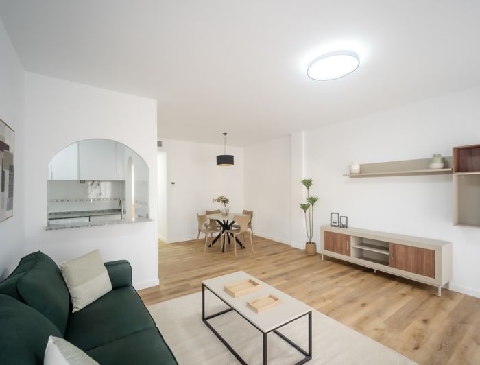 Image No.5-2 Bed Property for sale