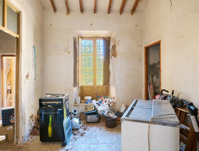 Image No.11-3 Bed Semi-Detached for sale