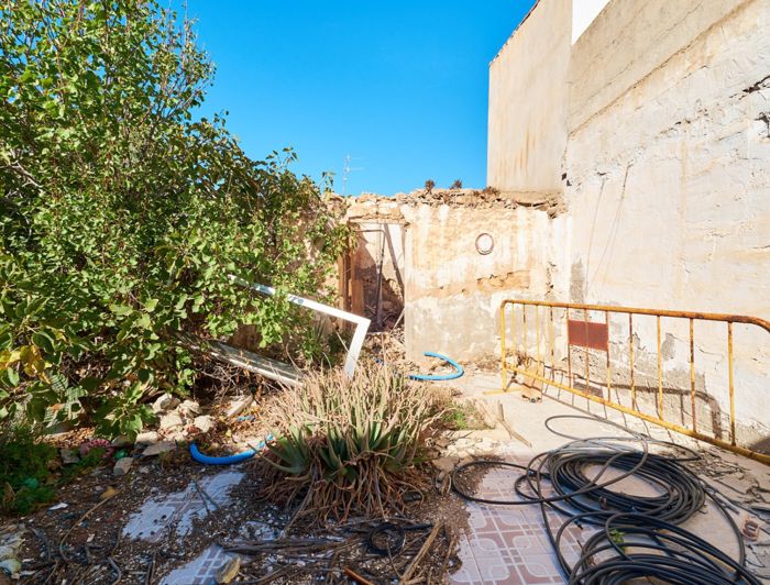 Image No.5-3 Bed Semi-Detached for sale