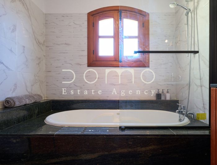 Image No.17-2 Bed Country House for sale