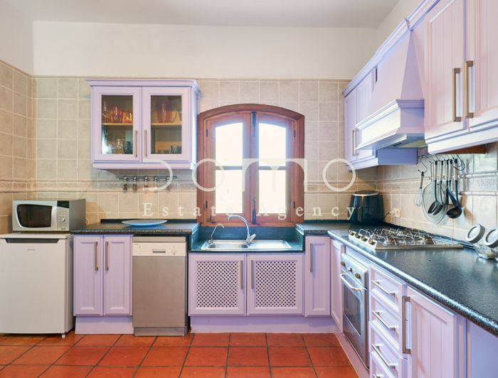 Image No.35-2 Bed Country House for sale