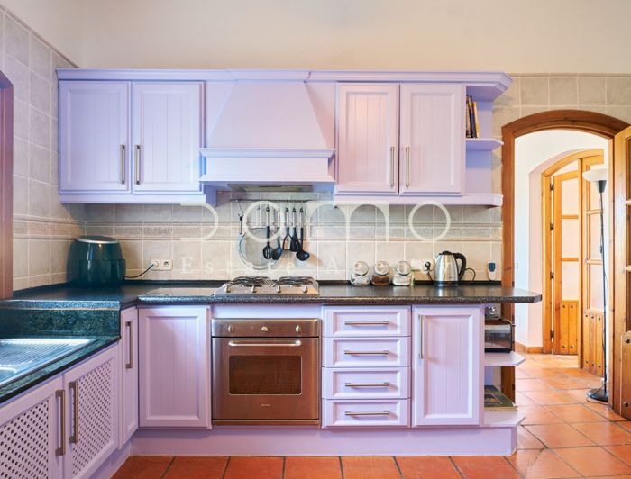 Image No.36-2 Bed Country House for sale