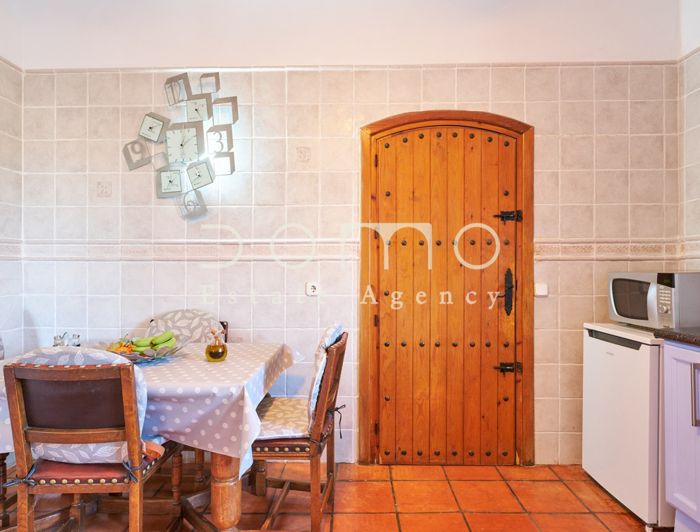 Image No.38-2 Bed Country House for sale