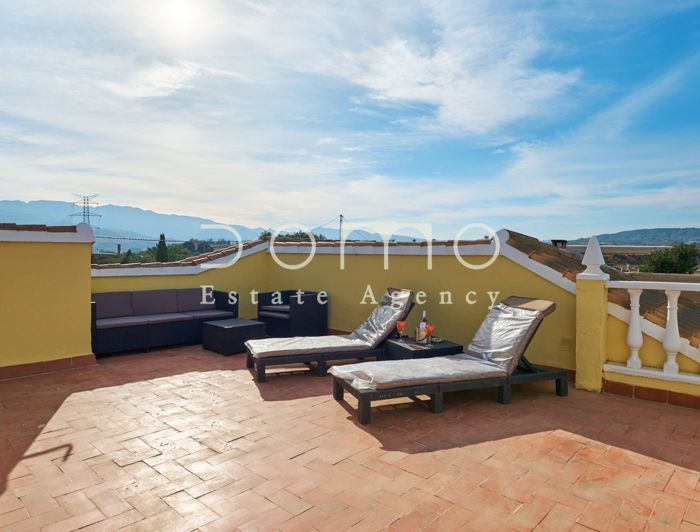 Image No.46-2 Bed Country House for sale