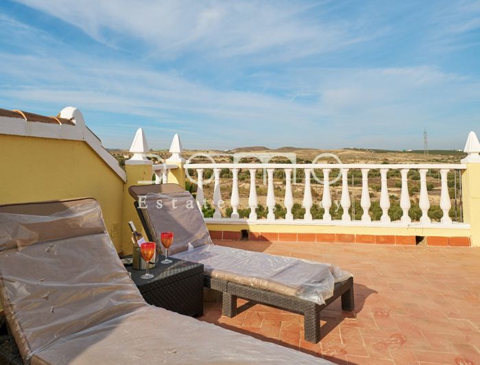 Image No.48-2 Bed Country House for sale