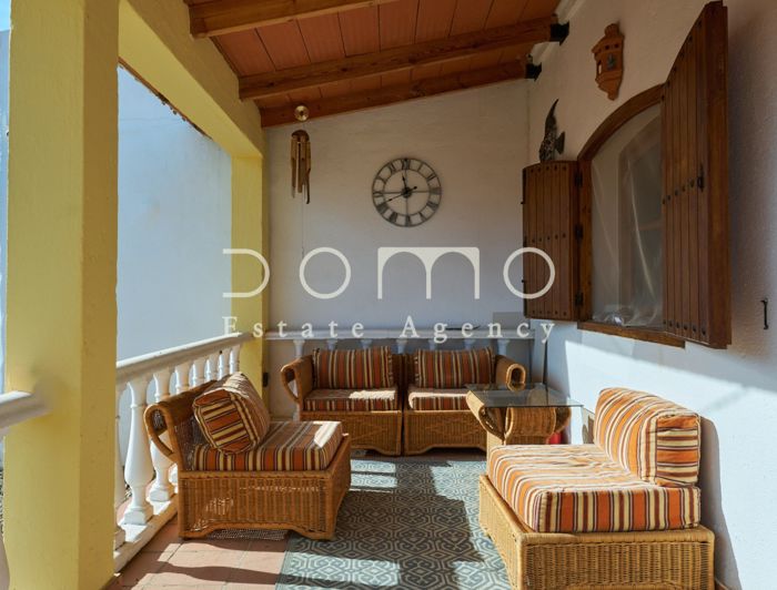 Image No.5-2 Bed Country House for sale