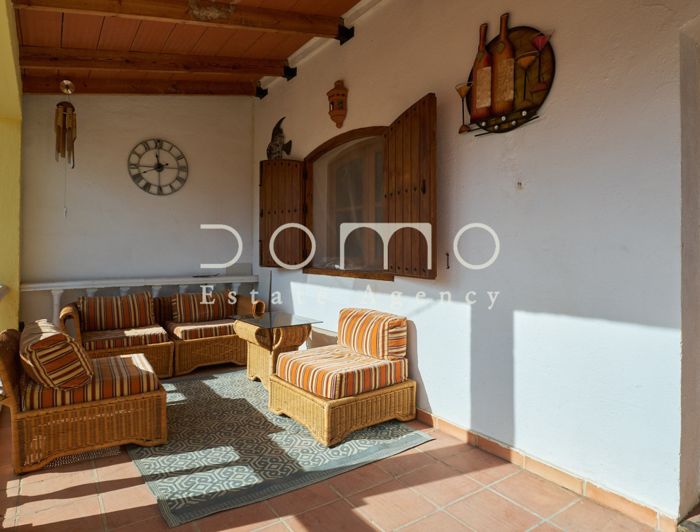 Image No.6-2 Bed Country House for sale