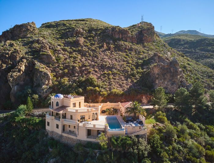 Image No.2-Propriété de 4 chambres à vendre à Turre