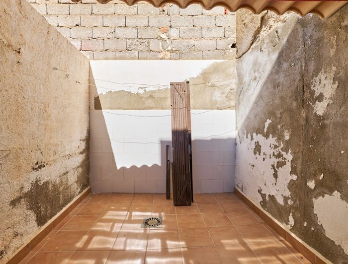 Image No.12-3 Bed Semi-Detached for sale