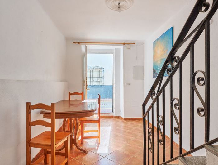 Image No.3-3 Bed Semi-Detached for sale