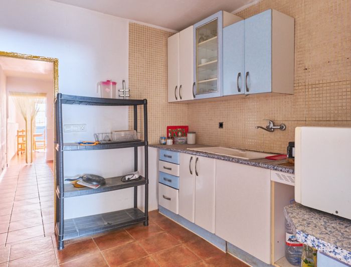 Image No.7-3 Bed Semi-Detached for sale