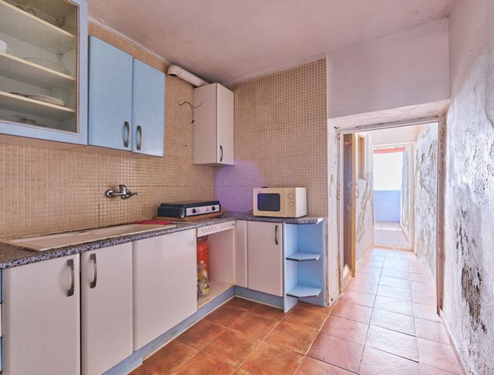 Image No.9-3 Bed Semi-Detached for sale