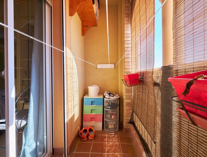 Image No.33-3 Bed Semi-Detached for sale