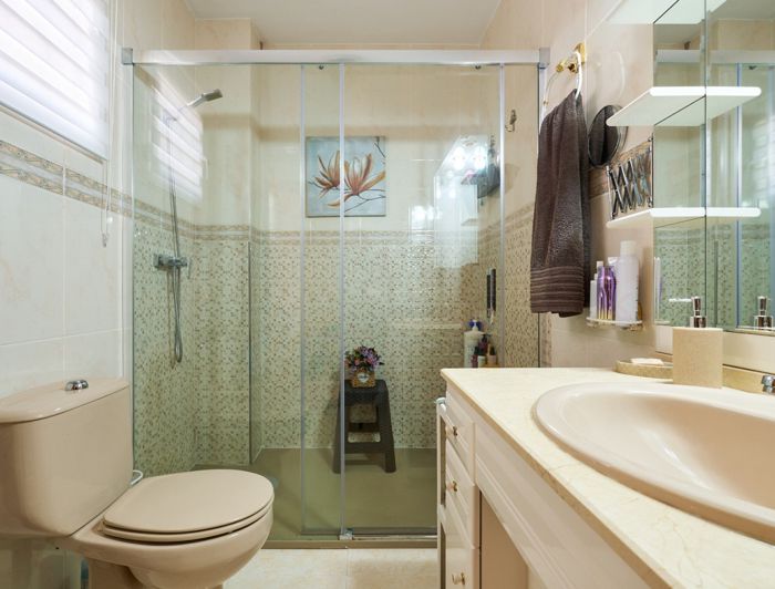 Image No.36-3 Bed Semi-Detached for sale