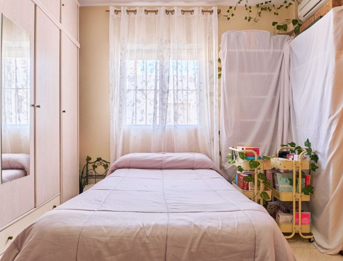 Image No.38-3 Bed Semi-Detached for sale