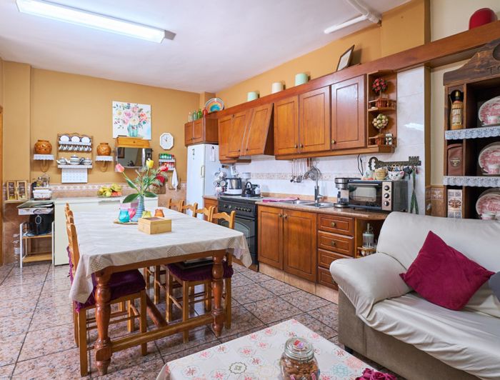 Image No.6-3 Bed Semi-Detached for sale