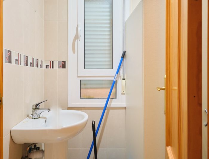 Image No.27-3 Bed Property for sale