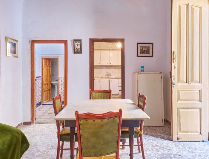 Image No.10-2 Bed Townhouse for sale