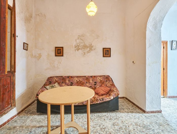 Image No.15-2 Bed Townhouse for sale