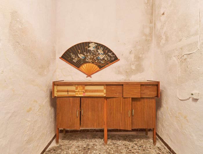 Image No.20-2 Bed Townhouse for sale