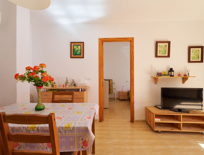 Image No.15-3 Bed Property for sale